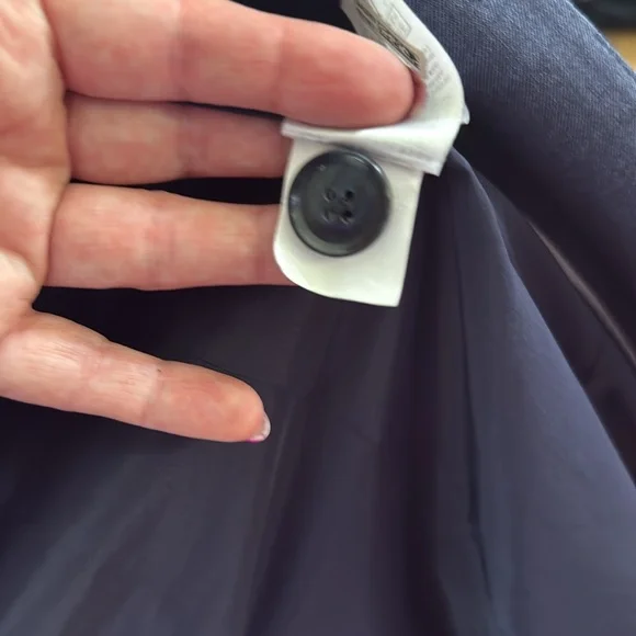 Banana Republic blue woman’s blazer - Picture 5 of 6